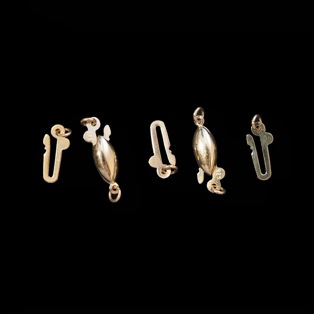 Fish-Hook Clasp