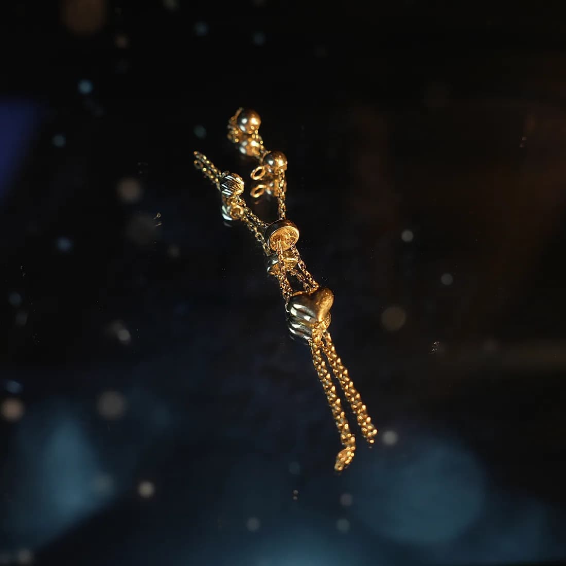 Elevator Clasps
